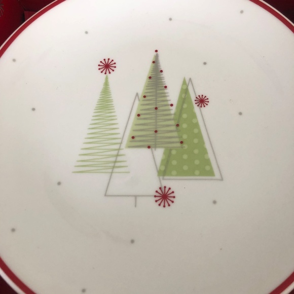 NWT Vintage MCM 6” Christmas Plates w/ Christmas Trees White/Green/Red - Picture 3 of 6